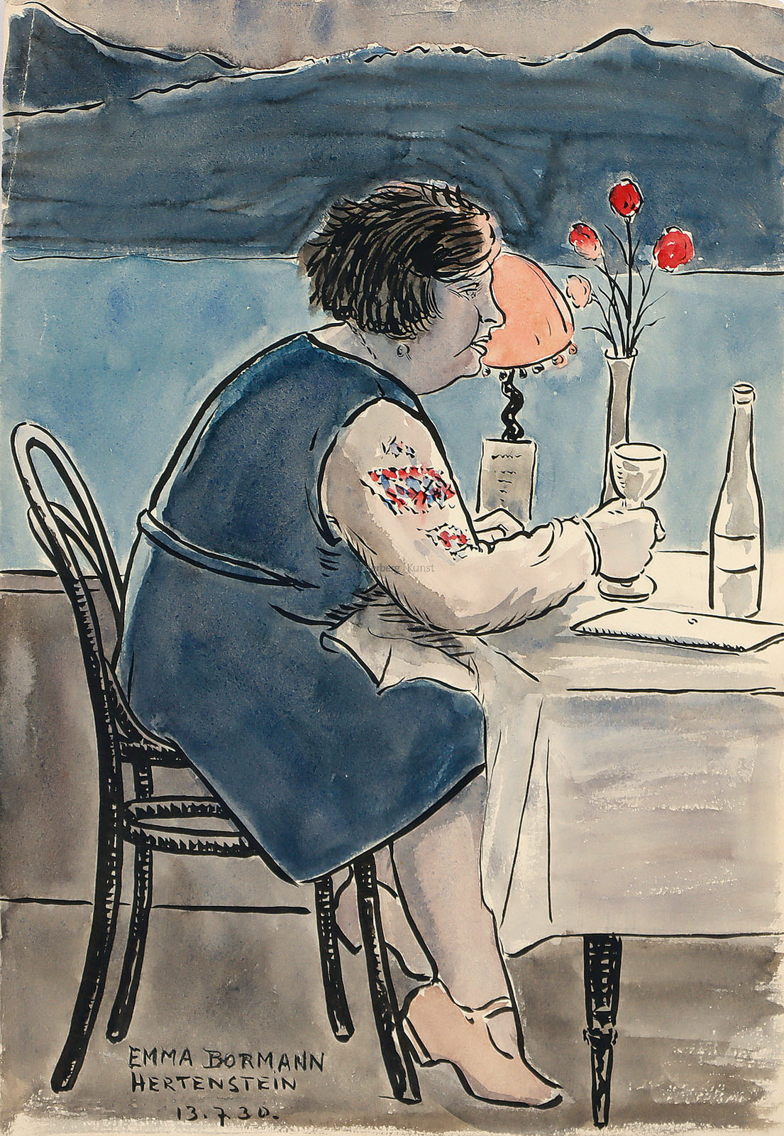 Profilansicht einer am gedeckten Tisch sitzenden Frau,