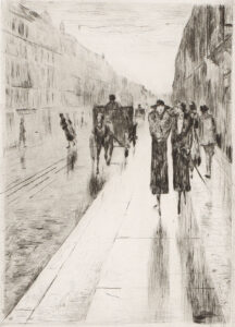 Spaziergänger im Regen vor Pferdedroschke.